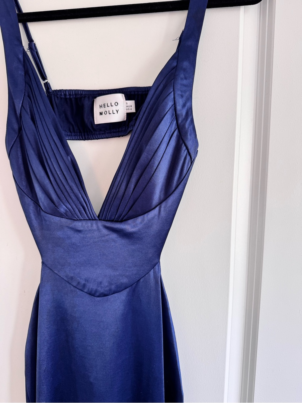 Hello Molly Navy Satin V-Neck Evening Dress Size 4 - Picture 3 of 5